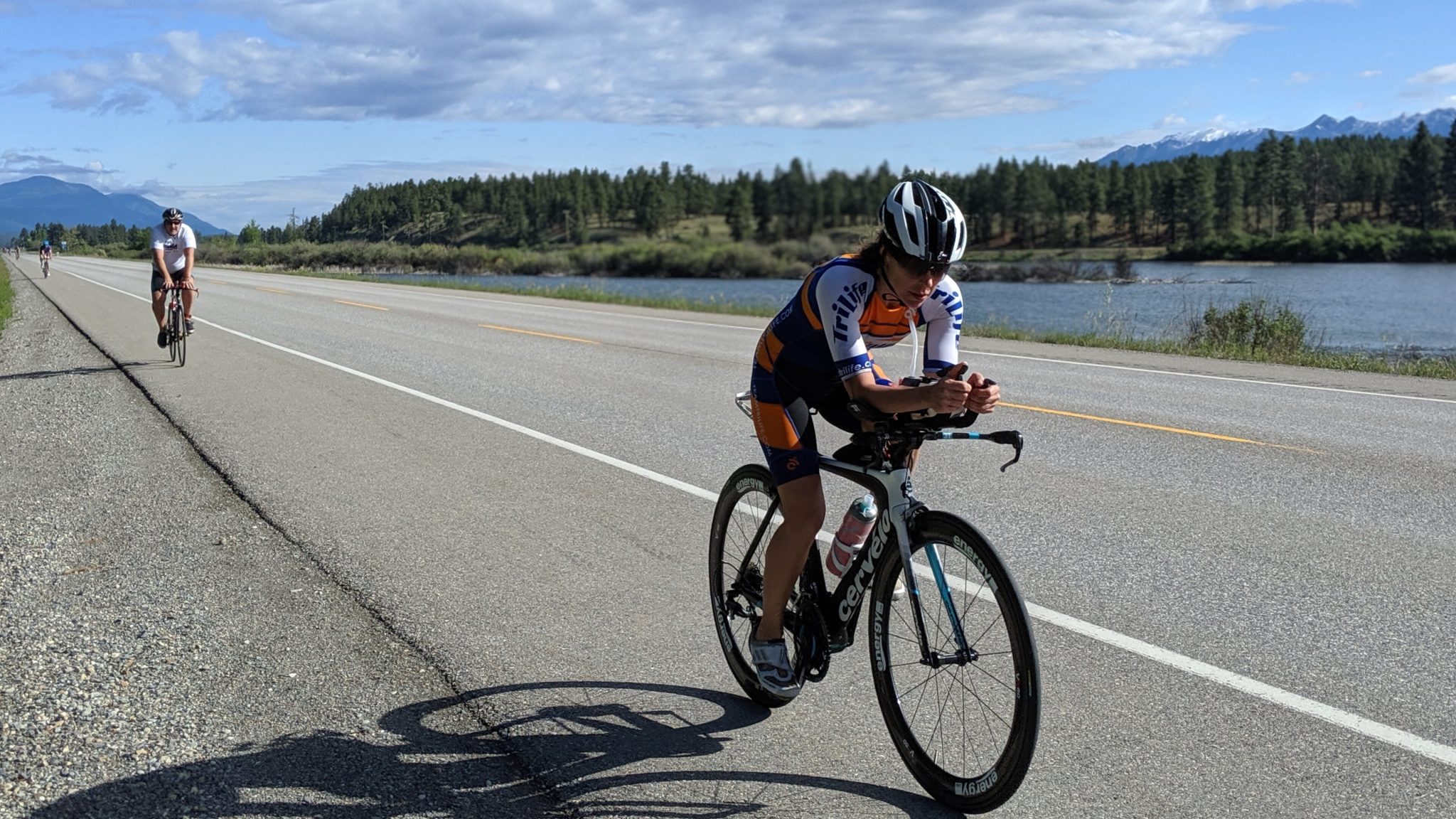 00100lPORTRAIT_00100_BURST20190609092651500_COVER